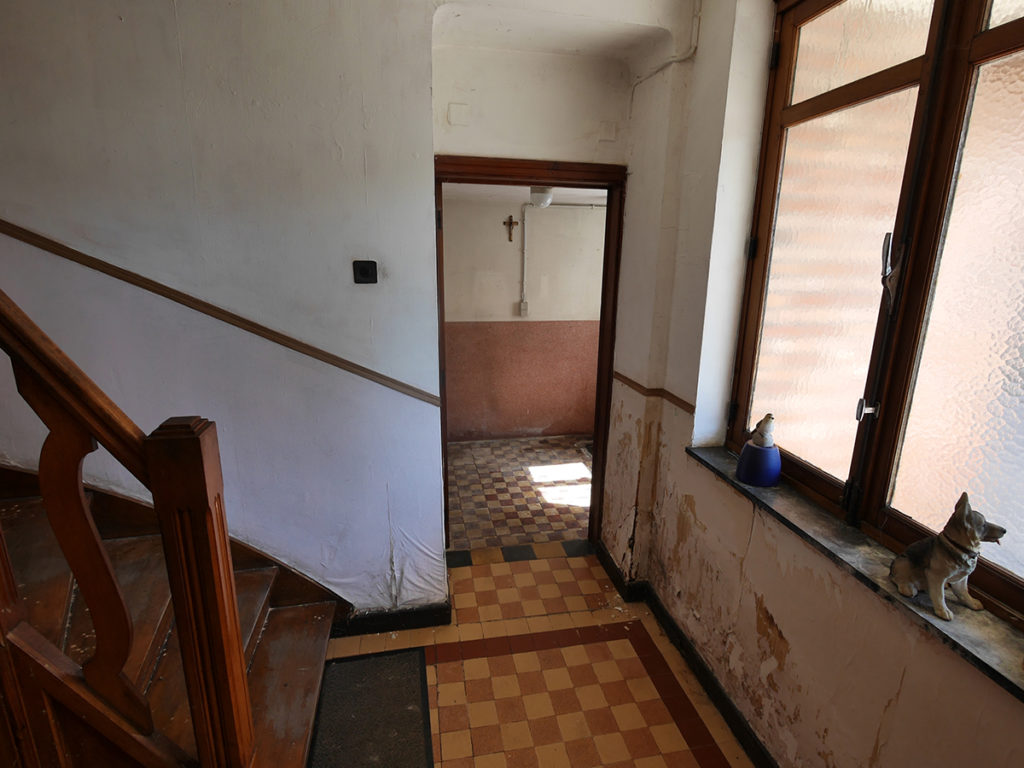 003_entrance