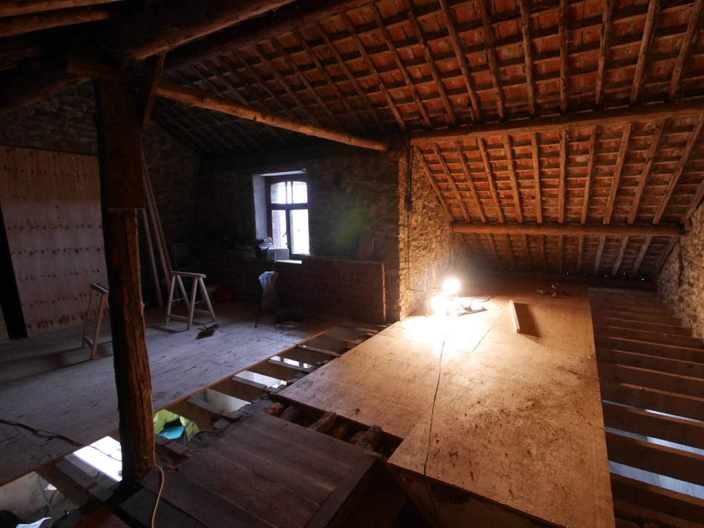 016_attic