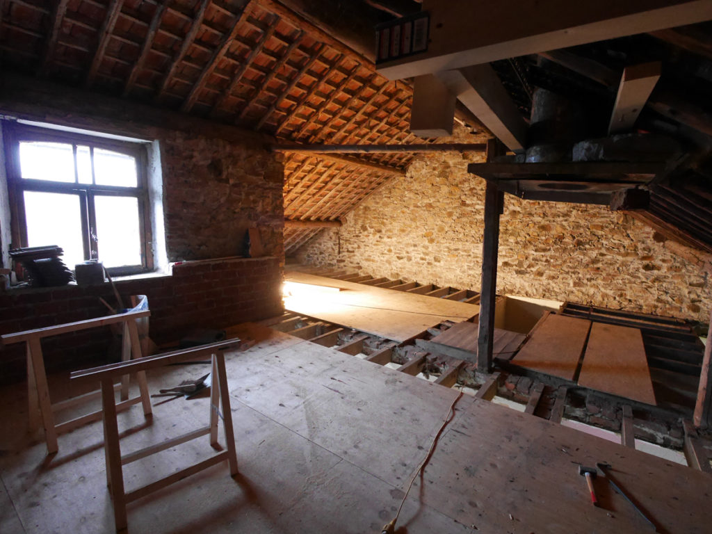 017_attic