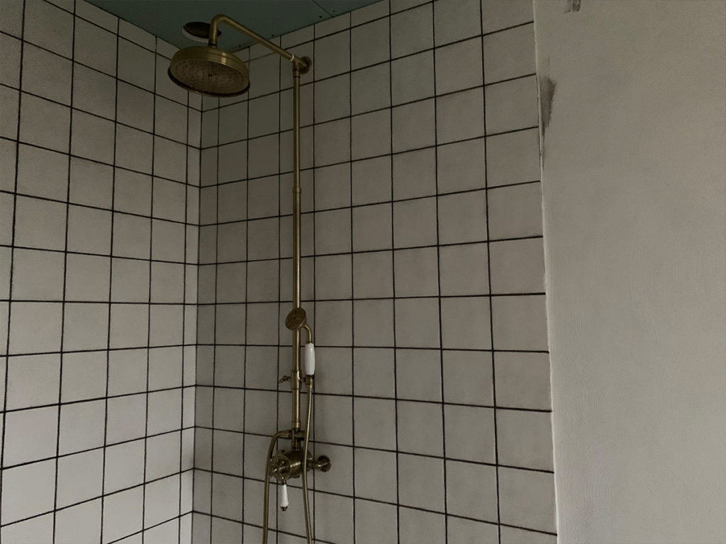 024_bath
