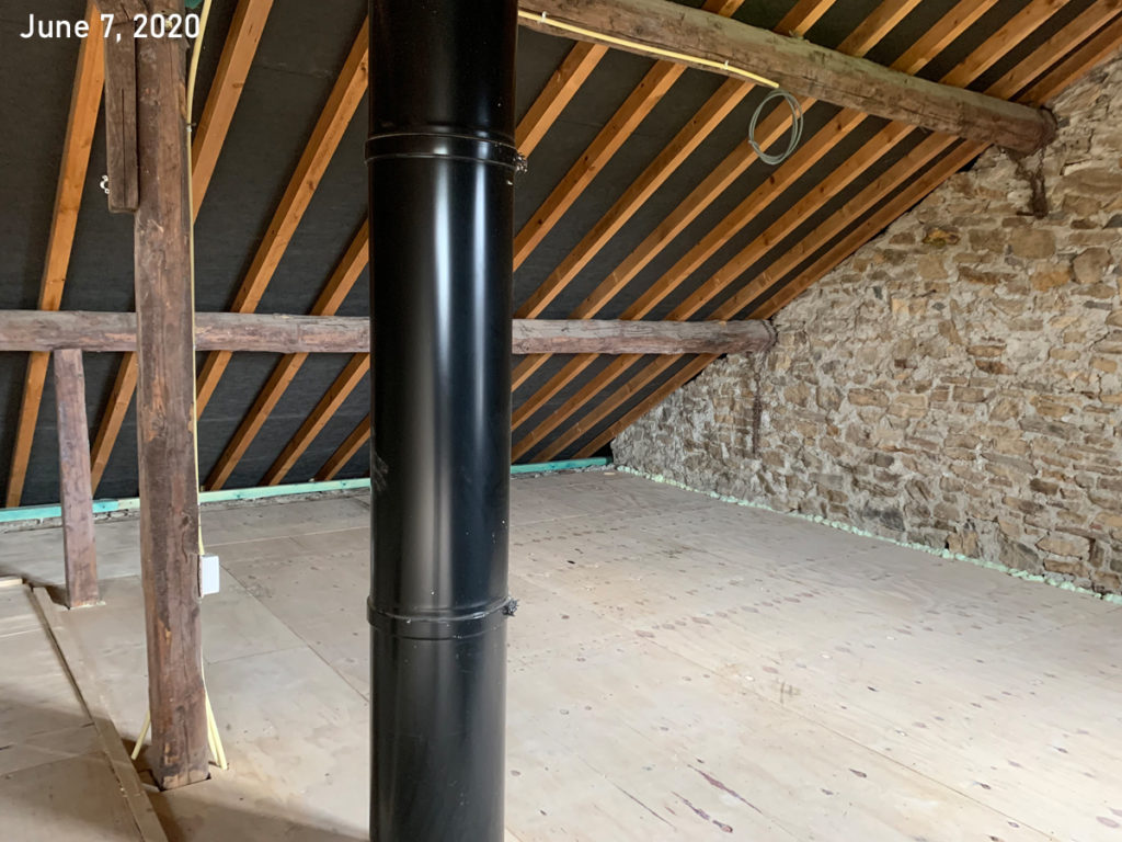 025_attic