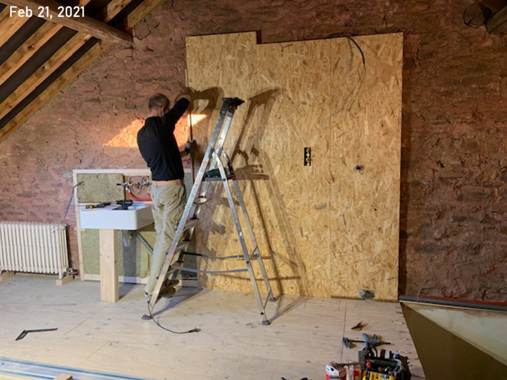 040_attic