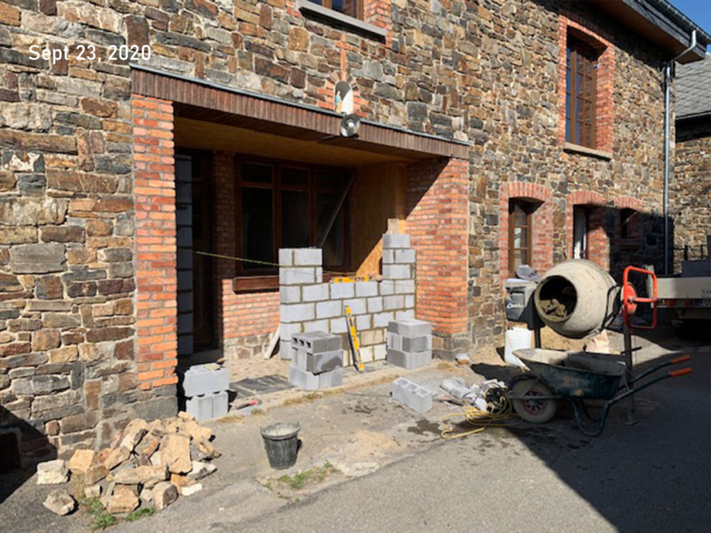 040_entrance