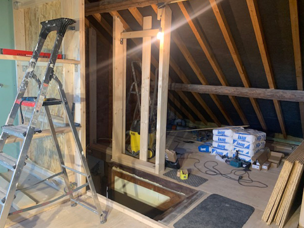 044_attic