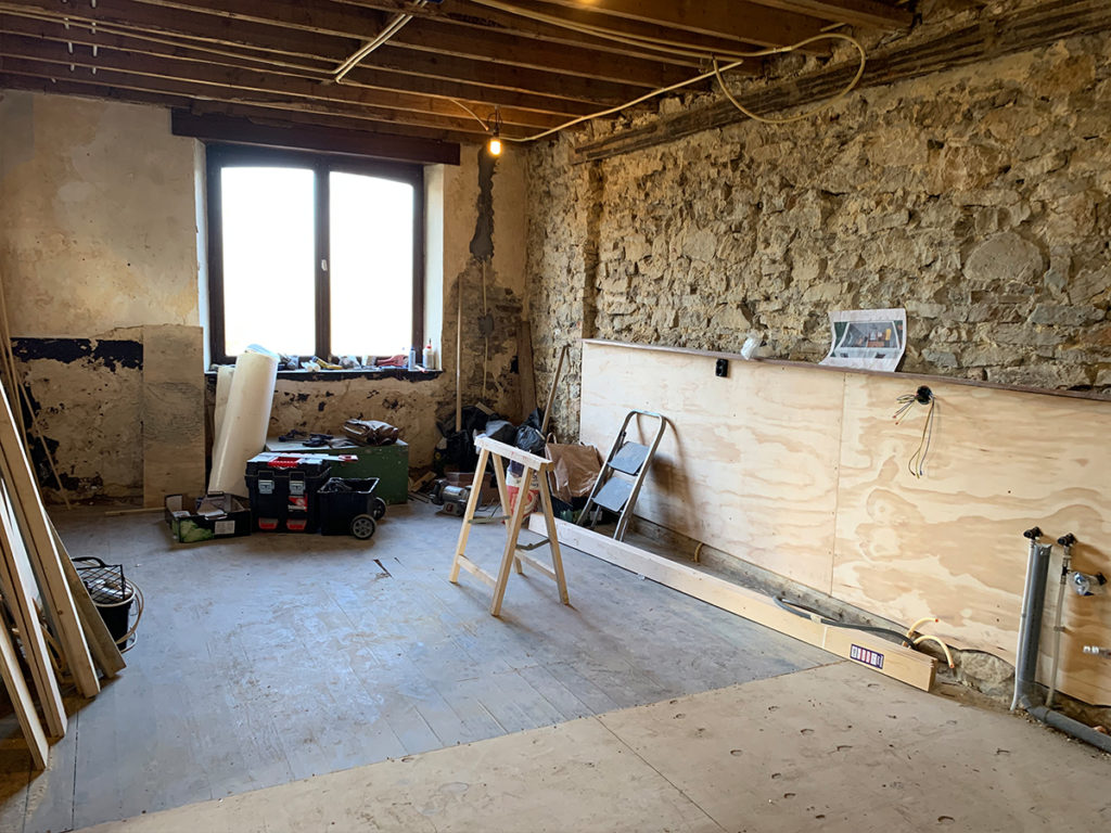 049_kitchen