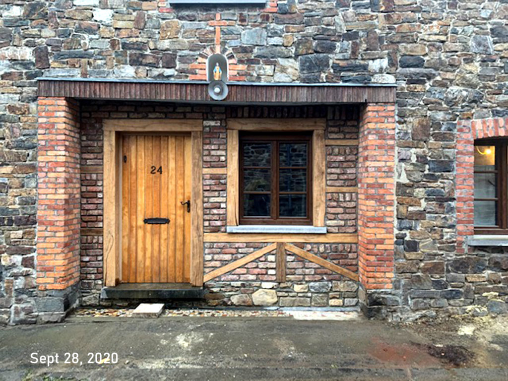 053_entrance