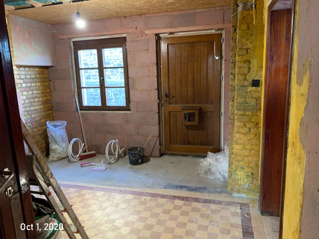 058_entrance