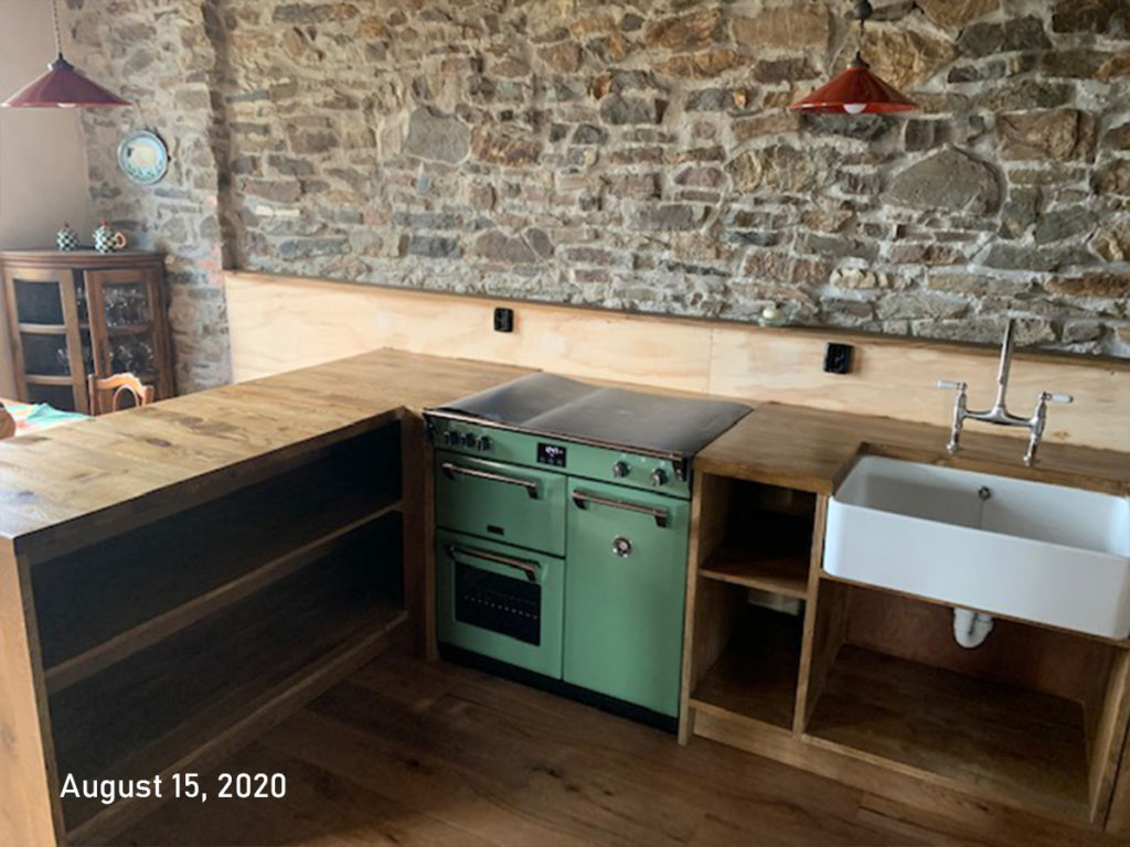 070_kitchen