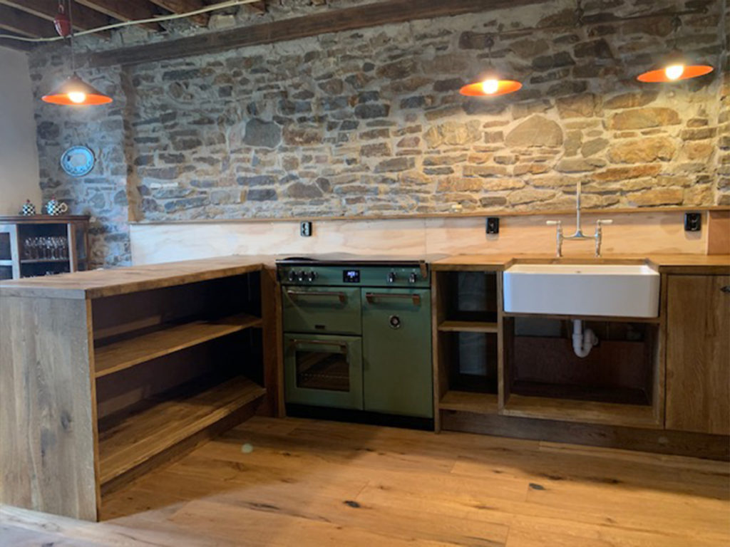 075_kitchen