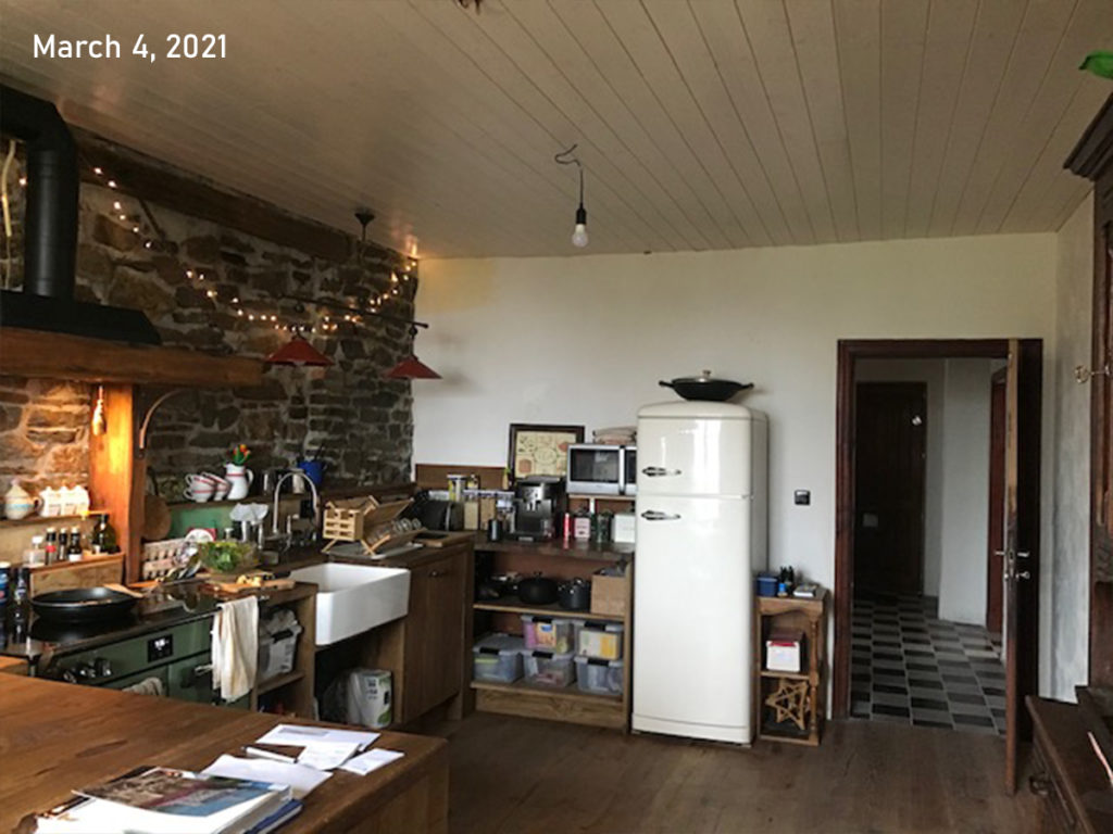 088_kitchen