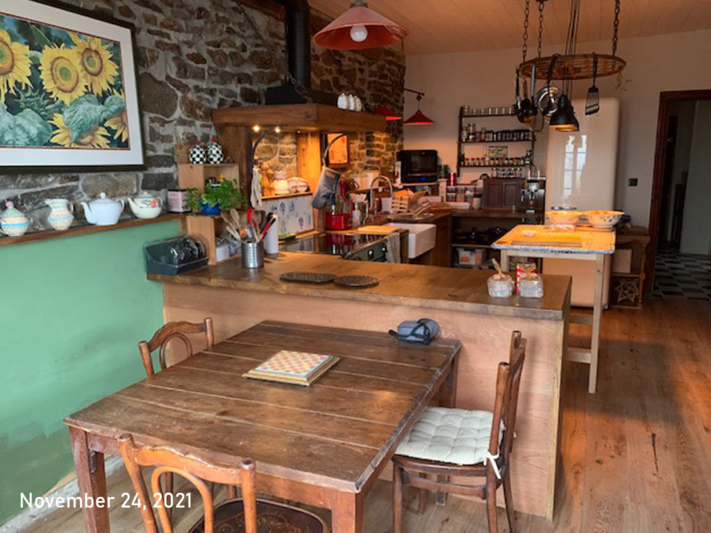 092_kitchen