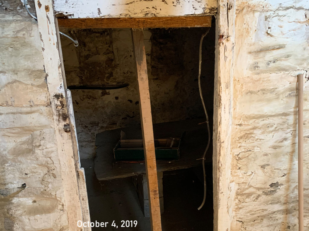 cellar_006