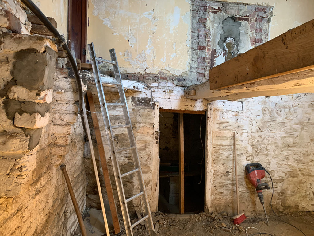 cellar_009