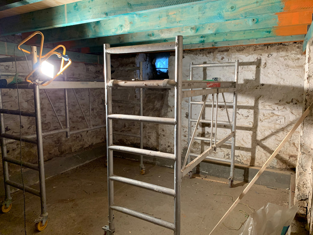 cellar_021