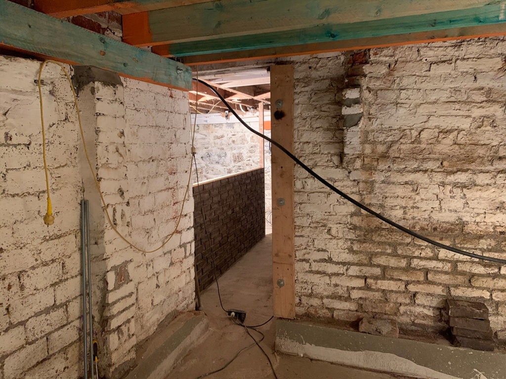 cellar_024