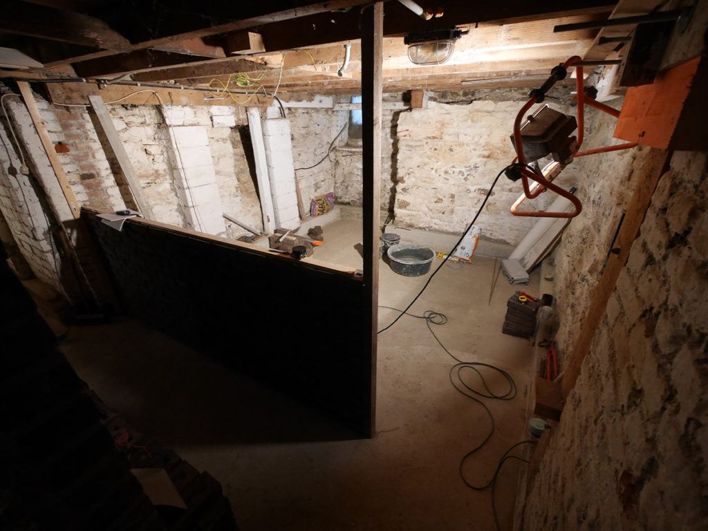 cellar_031