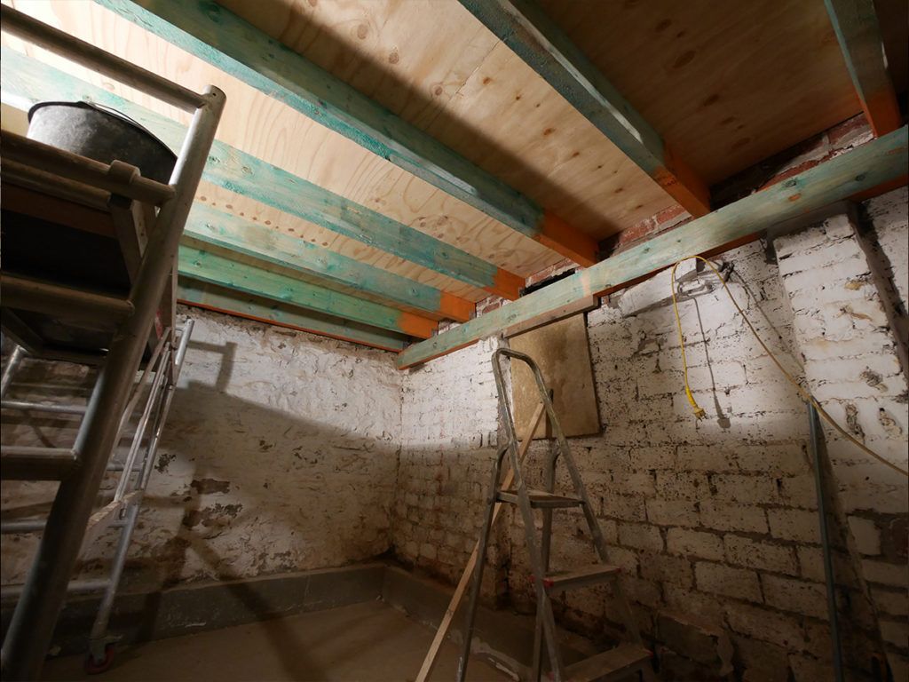 cellar_035