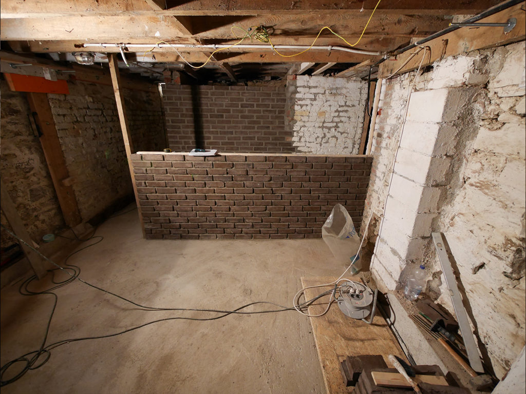 cellar_037