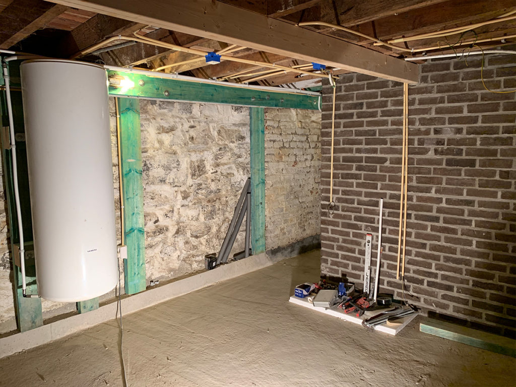 cellar_052