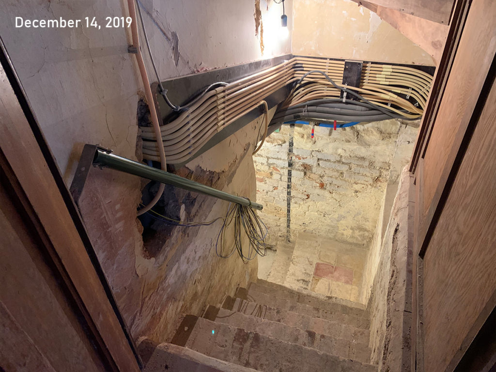 cellar_055