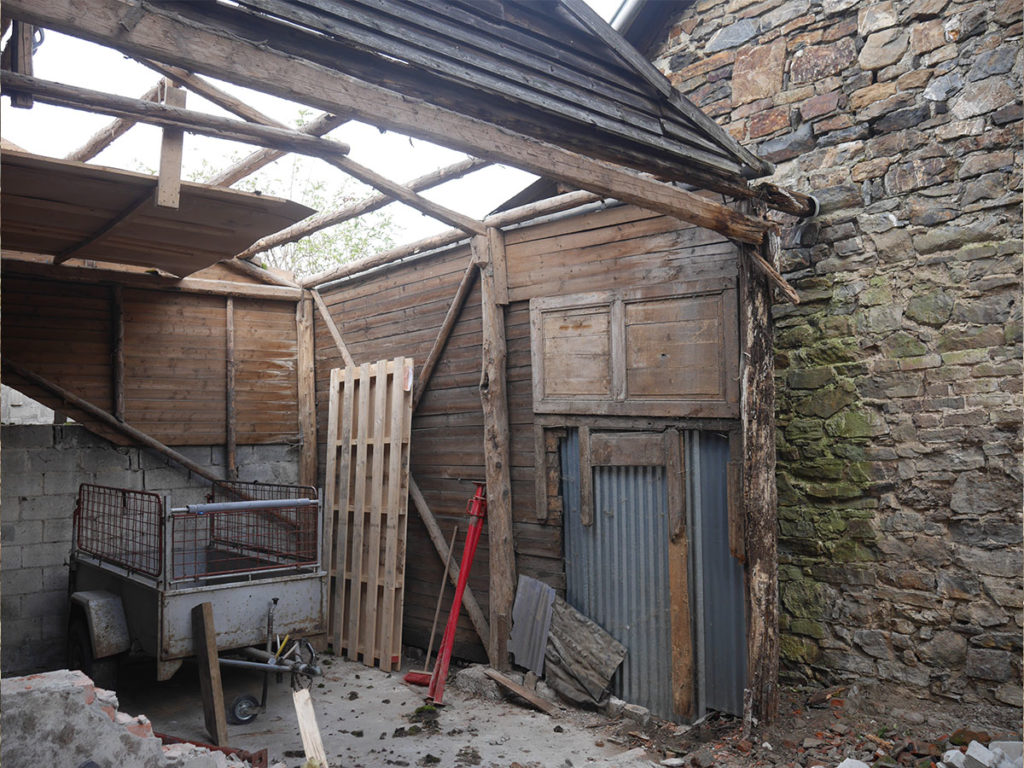 028_garage