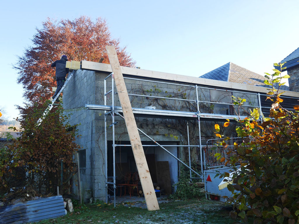 050_garage